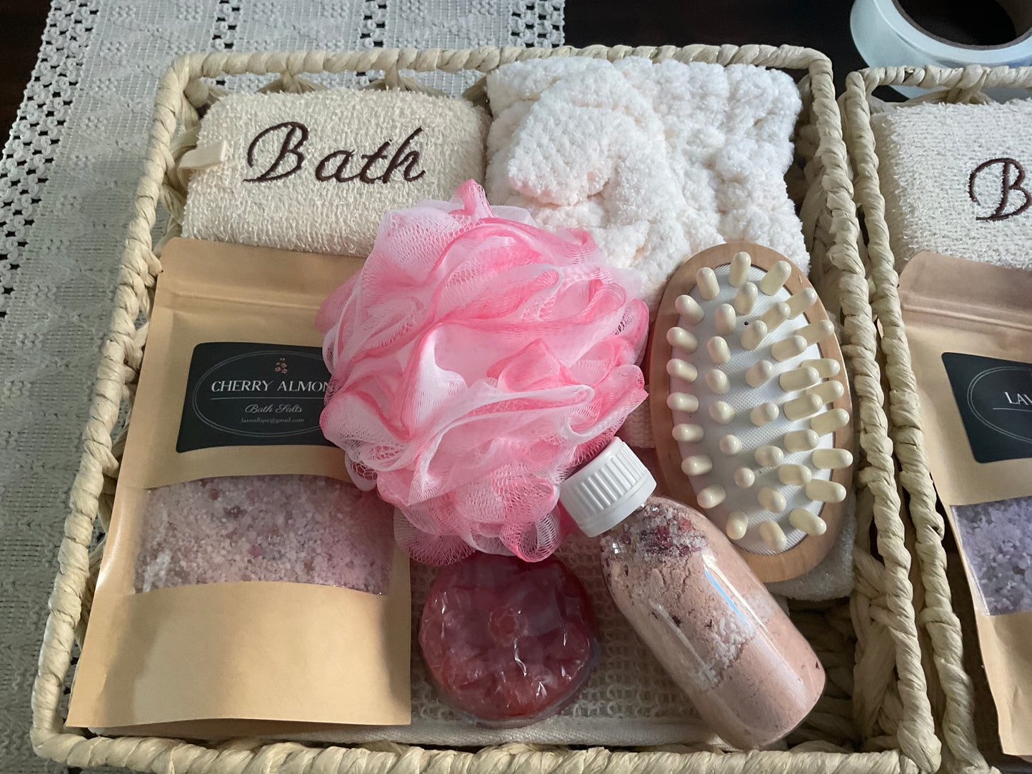 Spa gift basket