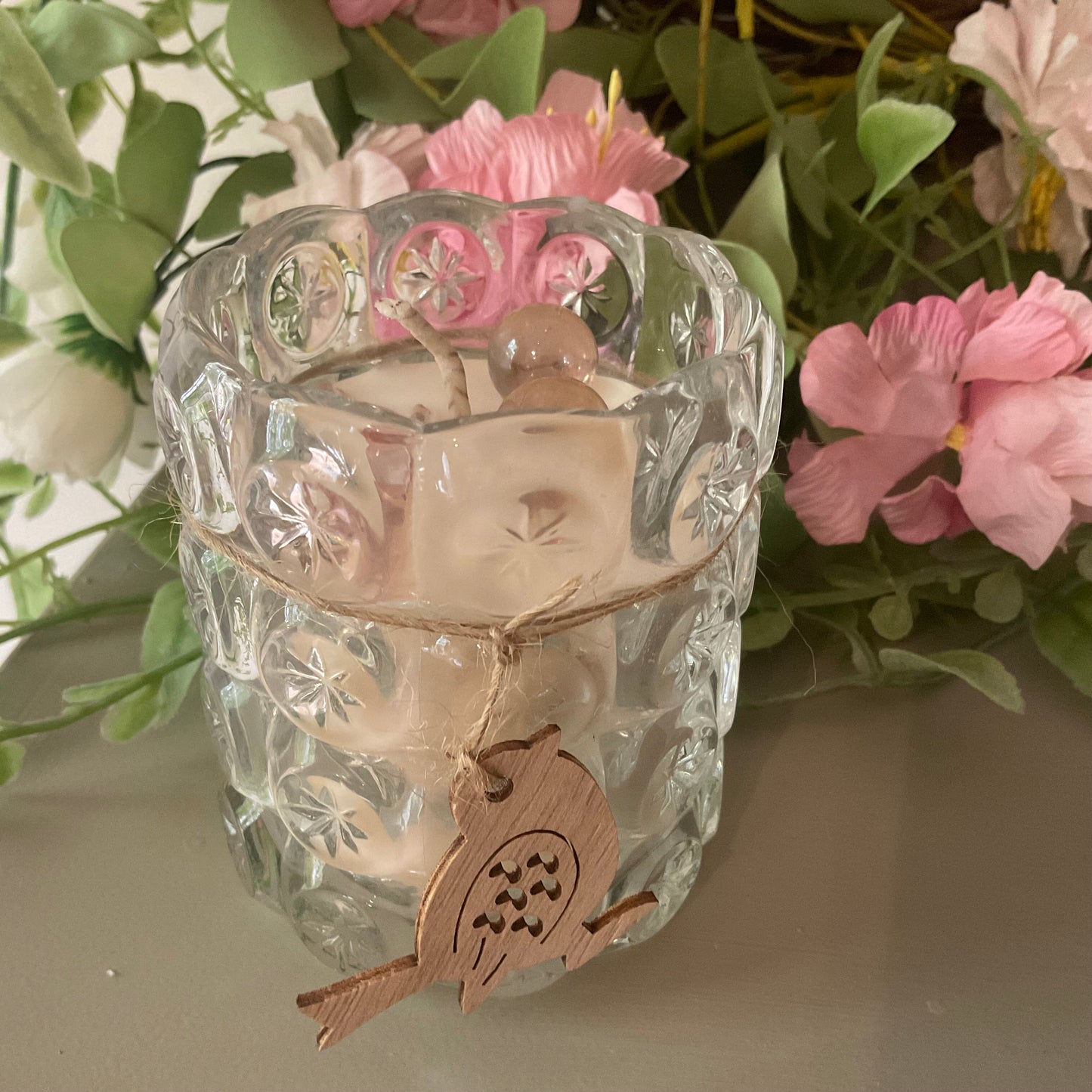 Milk and honey 8 oz candle